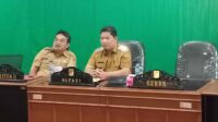 Penjabat Bupati Minahasa Dr. Jemmy Stani Kumendong M.Si didampingi ass 2 Wenny Talumewo mengikuti Rapat Koordinasi Pengendalian Inflasi (ist)
