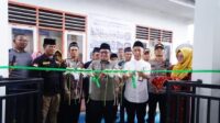 SDN-01-Koto-Laweh-Punya-Mushalla-Baru-Bupati-Eka-Putra-Dan-Ketua-BAZMA-Pusat-Gunting-Pita_100324071619