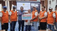 BBC-Pangeran-Padang-Turut-Bantu-Korban-Galodo-Bupati-Eka-Putra--Meski-Sudah-Masuki-Masa-Transisi_190624074759