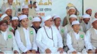 Para Habaib, Kyai dan Ulama Se Madura yang tergabung pada Aliansi Ulama Madura (AUMA) dalam sebuah kegiatan keagamaan