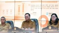 Penjabat Bupati Minahasa Dr. Noudy R.P. Tendean, SIP, M.Si, bersama Sekretaris Daerah Kabupaten Minahasa Dr. Lynda D. Watania, MM, M.Si, saat mengikuti rakor pengendalian inflasi (ist)