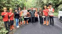 Bupati Minahasa Robby Dondokambey bersama Tim Reaksi Cepat (TRC) BPBD Minahasa (ist)