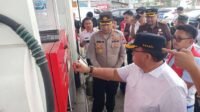 Bupati Minahasa, Robby Dondokambey, S.Si., MAP, bersama Forkopimda Sidak SPBU di Langowan (ist)
