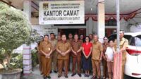 Bupati Minahasa, Robby Dondokambey, S.Si., M.A.P., saat kunjungi kantor Camat Kawangkoan Barat (ist)