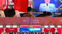 Bupati Sampang, H. Slamet Junaidi saat memberikan sambutan ketika menggelar "Temu Ramah Bersama Alumni dan Penerima Bea Siswa Sahabat" di Pendopo Trunojoyo, Kamis, (01/10/2026).